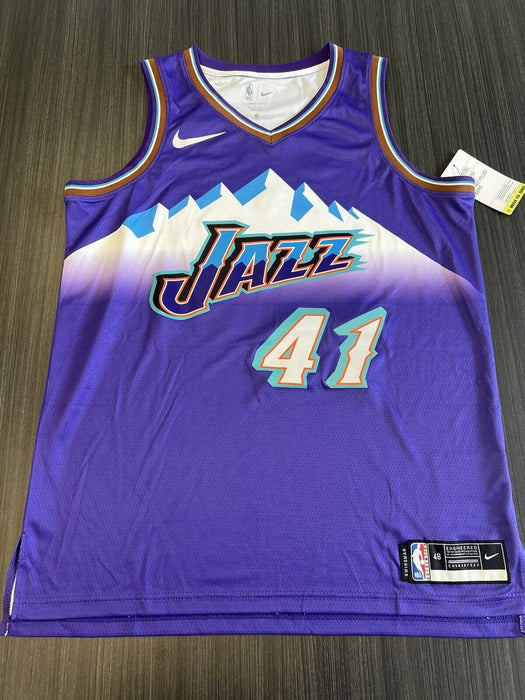 Kelly Olynyk Signed Utah Jazz Jersey JSA COA