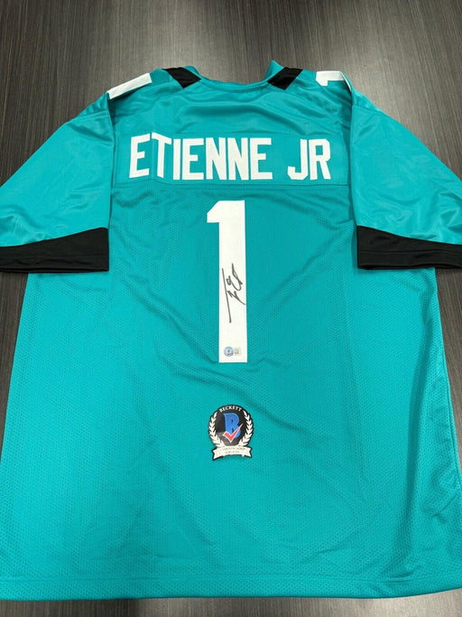 Travis Etienne Signed Jacksonville Jaguars Custom Jersey Beckett COA