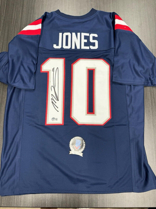 Mac Jones Signed New England Patriots Custom Jersey Beckett COA