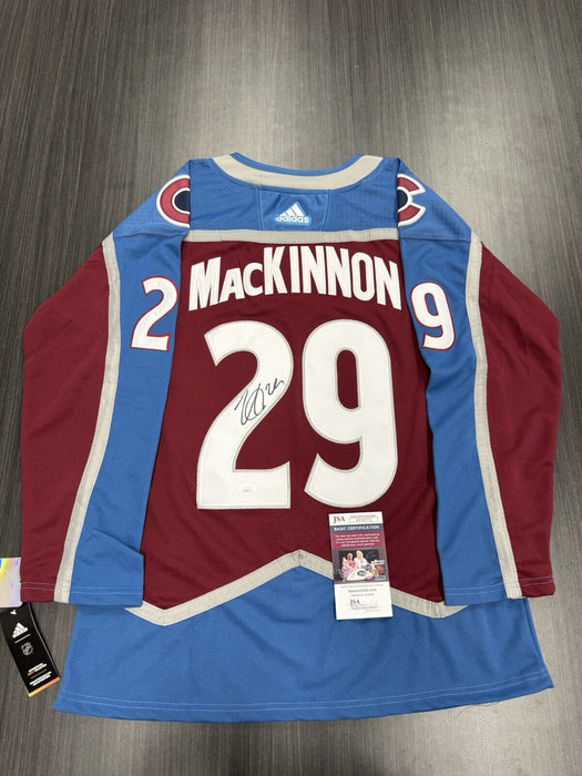 Nathan MacKinnon Signed Colorado Avalanche Jersey JSA COA