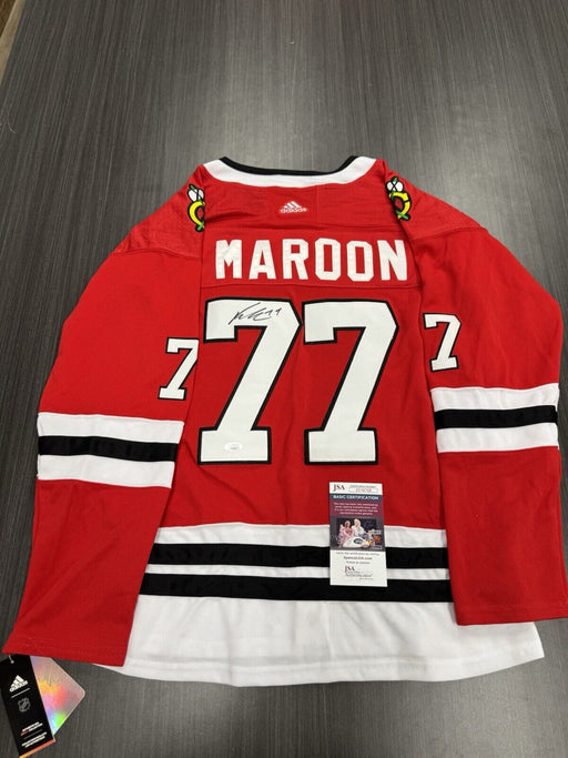 Patrick Maroon Signed Chicago Blackhawks Jersey JSA COA