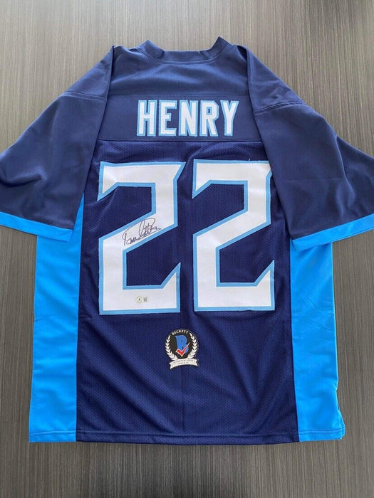 Derrick Henry Tennessee Titans Autographed Custom Jersey Beckett